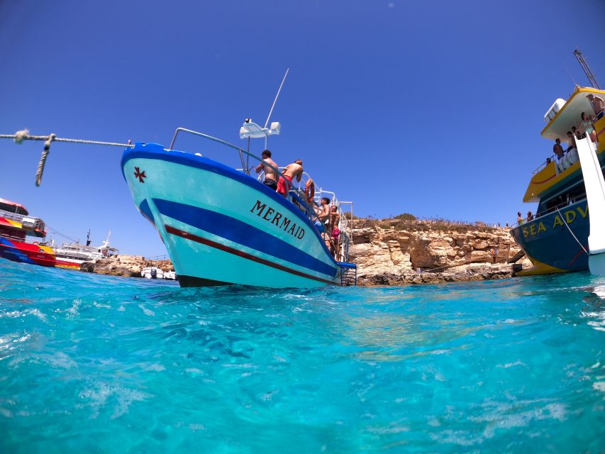 St Paul's Bay: Comino, Blue Lagoon, Gozo, & Caves Boat Tour - Two hours on Gozo