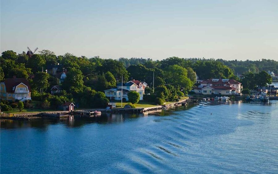 Stockholm: Archipelago Boat Tour - Fjäderholmarna: Stockholm’s nearby island taste