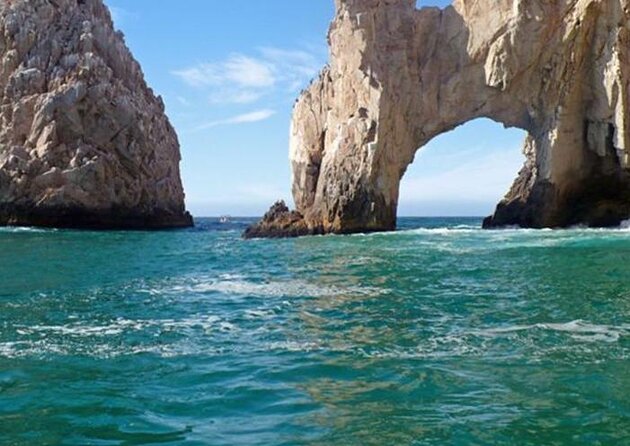 Sunset Mexican Dinner Cruise and Live Music in Cabo San Lucas - A sunset cruise made for dinner and dancing