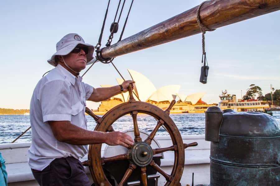 Sydney: Tall Ship Harbour Twilight Dinner Cruise - A Two-Hour Route Around Sydney Harbour