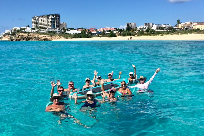 The Best Catamaran Day Sail in St Maarten - The crew creates the personal feel