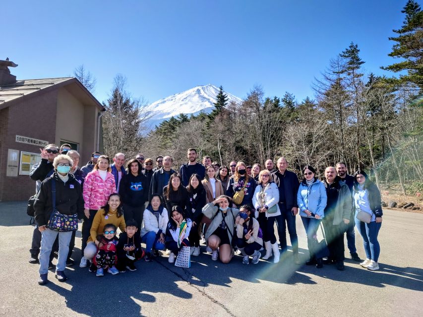 Tokyo: Mt. Fuji 5th Station & Hakone Cruise 1-Day Bus Tour - Riding the Hakone Ropeway