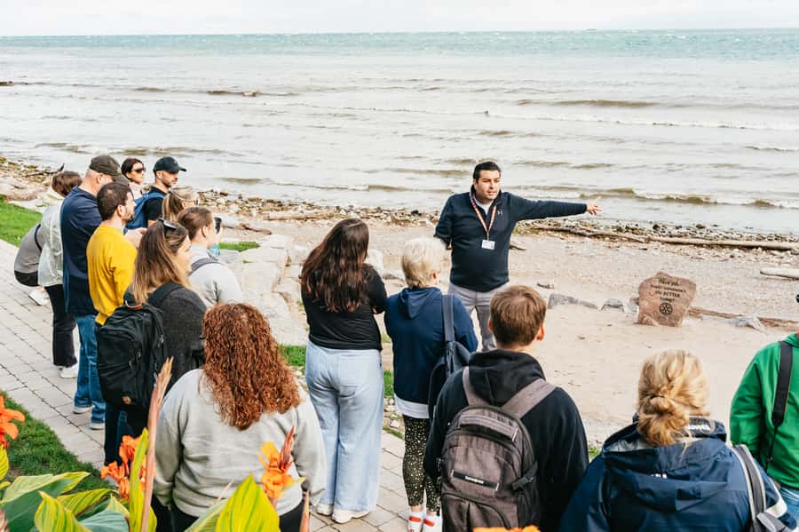 Toronto: Falls Day Tour with Boat Cruise & Niagara-the-Lake - Why this Toronto day trip works