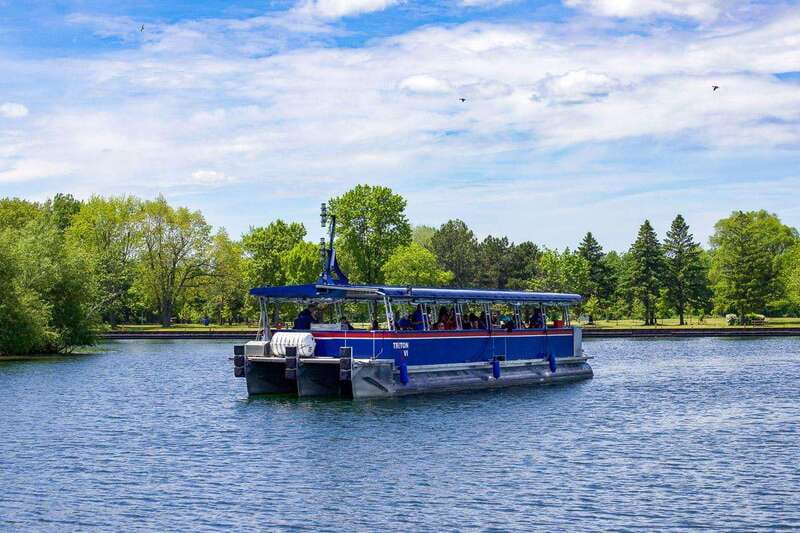 Toronto: Harbor and Islands Sightseeing Cruise - The Western Harbour gives you Toronto’s big picture
