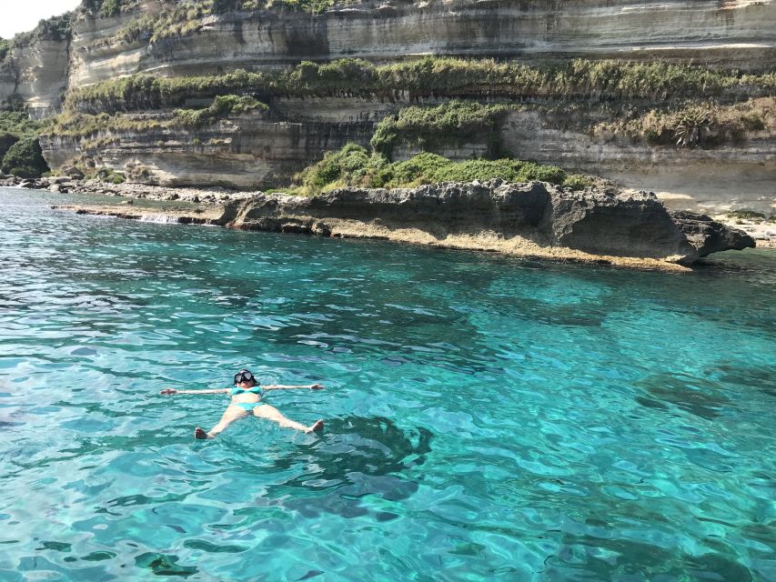 Tropea: Capo Vaticano Boat Trip with Snorkeling & Drink - Leaving Tropea with the Coast of Gods in view