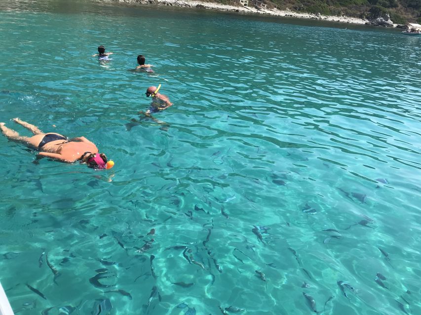Tropea: Capo Vaticano Boat Trip with Snorkeling & Drink - Capo Vaticano and Praia i Focu