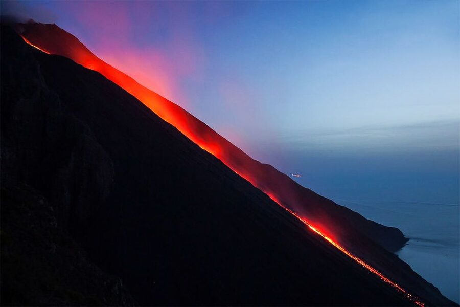 Tropea: Lipari, Panarea, and Stromboli Boat Tour by Night - Why this Aeolian Islands cruise is worth considering