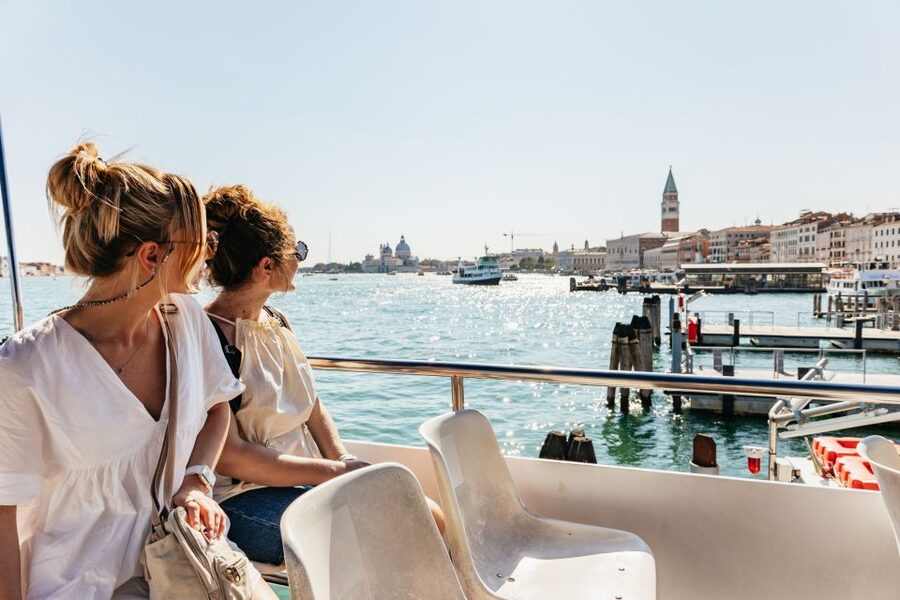 Venice: Burano, Torcello & Murano Boat Tour w/Glassblowing - Key points to know before you go