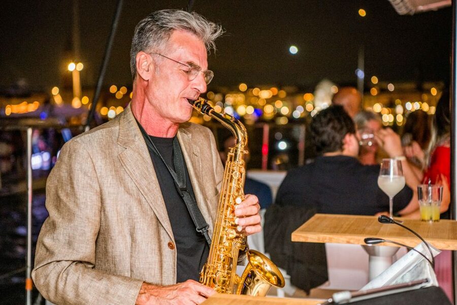 Venice: Catamaran Sunset Jazz Cruise with Aperitivo - Boarding at Riva dei Sette Martiri
