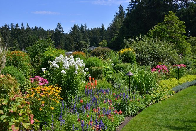 Victoria & Butchart Gardens Tour with Gulf Islands Cruise Ferry - Victoria, the Empress Hotel, and the Inner Harbour