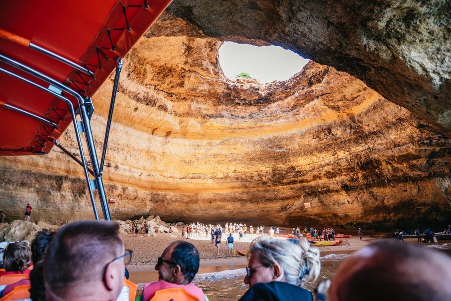 Vilamoura: Benagil Cave Boat Tour with Entry&Dolphin search - What the boat ride really feels like