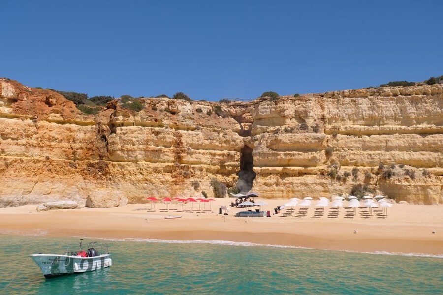 Vilamoura: Guided Sightseeing Cruise with Beach BBQ & Drinks - Sailing west from Vilamoura Marina