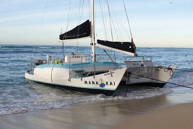 Waikiki Turtle Snorkel and Sail on Hawea Catamaran - The sailing return to Waikiki
