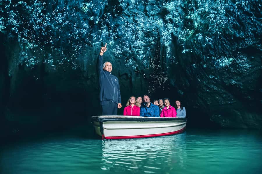 Waitomo: Glowworm Caves Guided Tour by Boat - Who should book the Waitomo Glowworm Caves tour