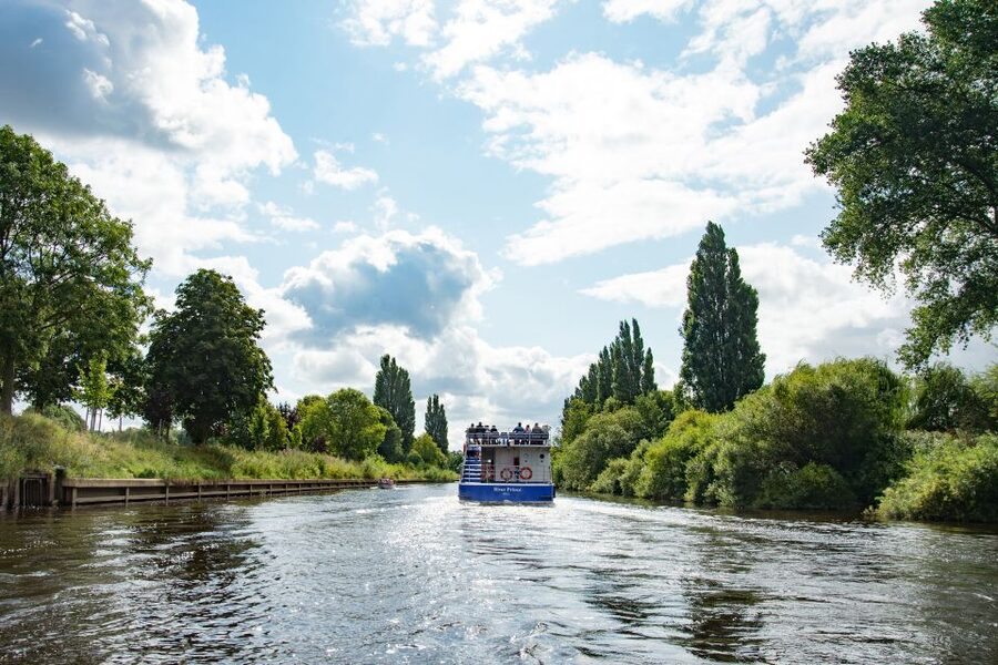 York: Daytime Sightseeing Boat Cruise with Live Commentary - What changes on the one-hour cruise