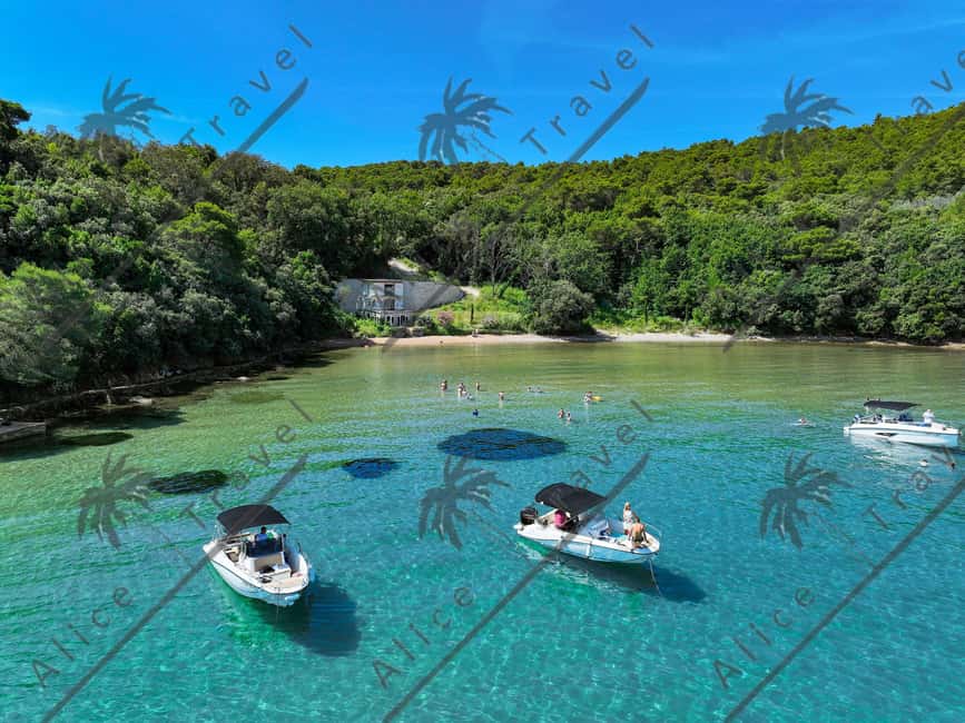 Zadar: 3-Stop Blue Lagoon & Snorkeling Cruise with Drinks - A Ugljan fishing village and a proper seafood stop